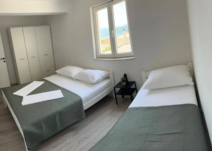 アパート Ante ネウム