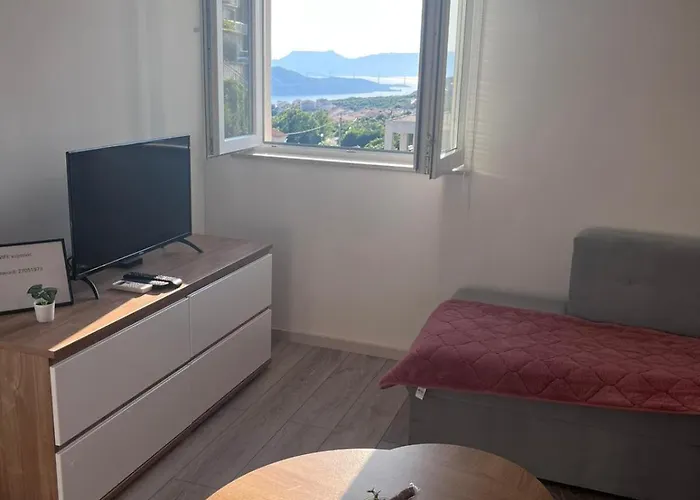 Ante アパート ネウム